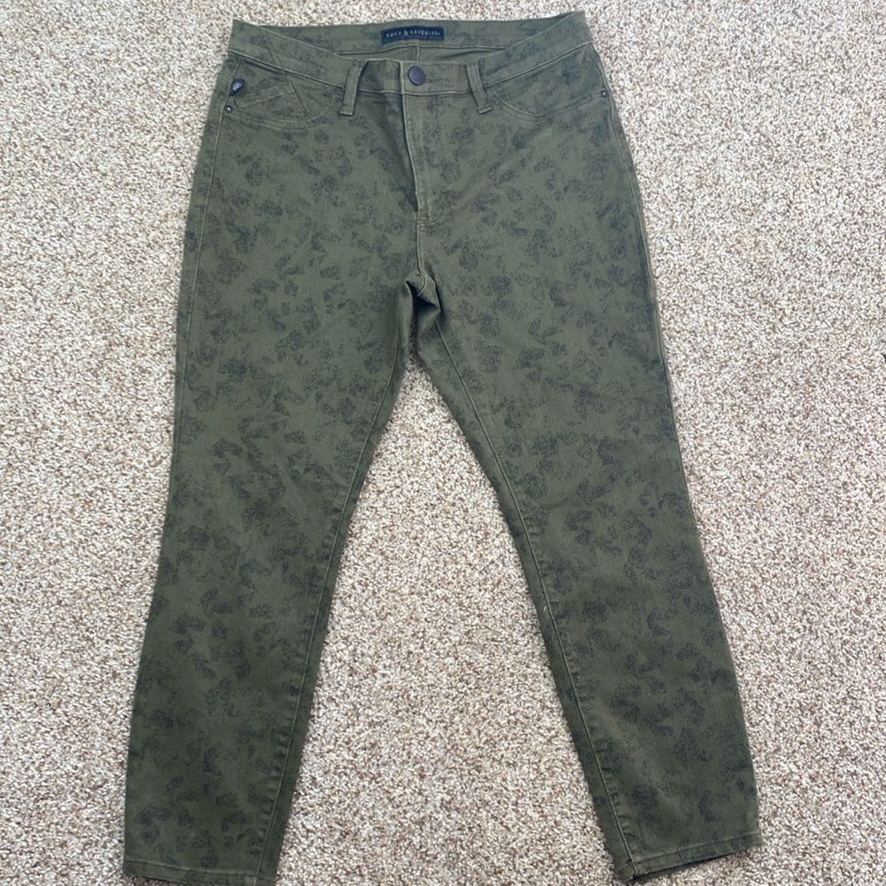 Rock and Republic Kashmiere Crop Green Star Skinny Jeans Size 14